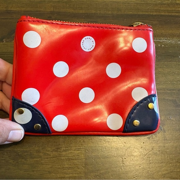 Marc by Marc Jacobs Vintage Polk A Dot Patent Leather Zip Pouch Turn Lock Red - Picture 2 of 7